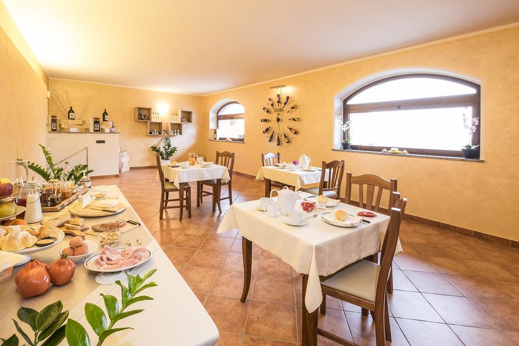 Costa Catterina B&B Castagnito Zewnętrze zdjęcie