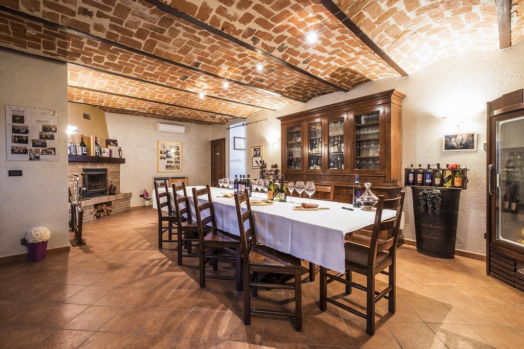 Costa Catterina B&B Castagnito Zewnętrze zdjęcie