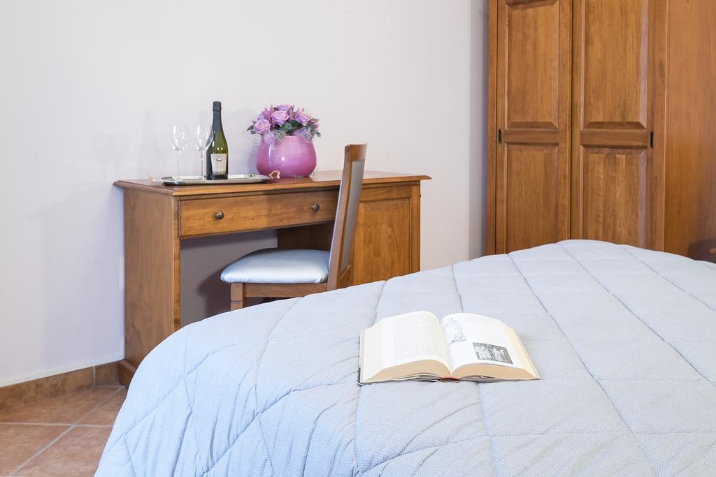 Costa Catterina B&B Castagnito Zewnętrze zdjęcie